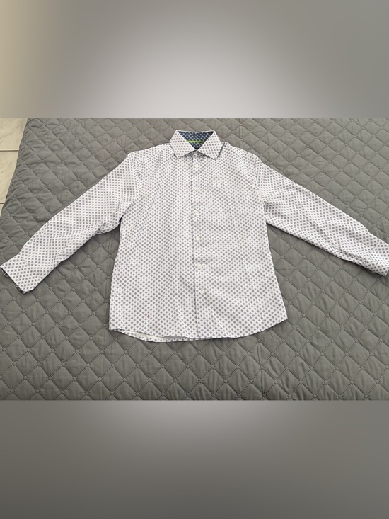 Other - Men's White Geo-Print Button-Down Shirt